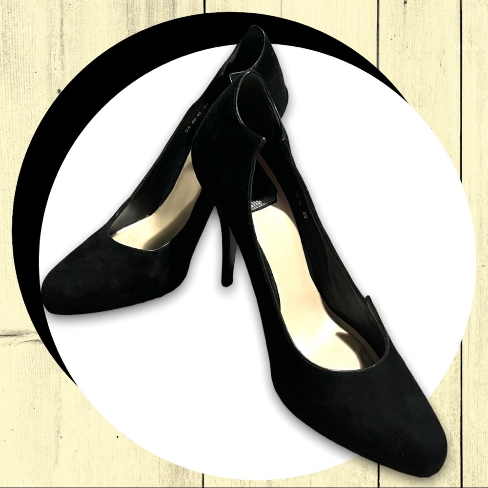Rare Christian Dior Fuseau Pumps